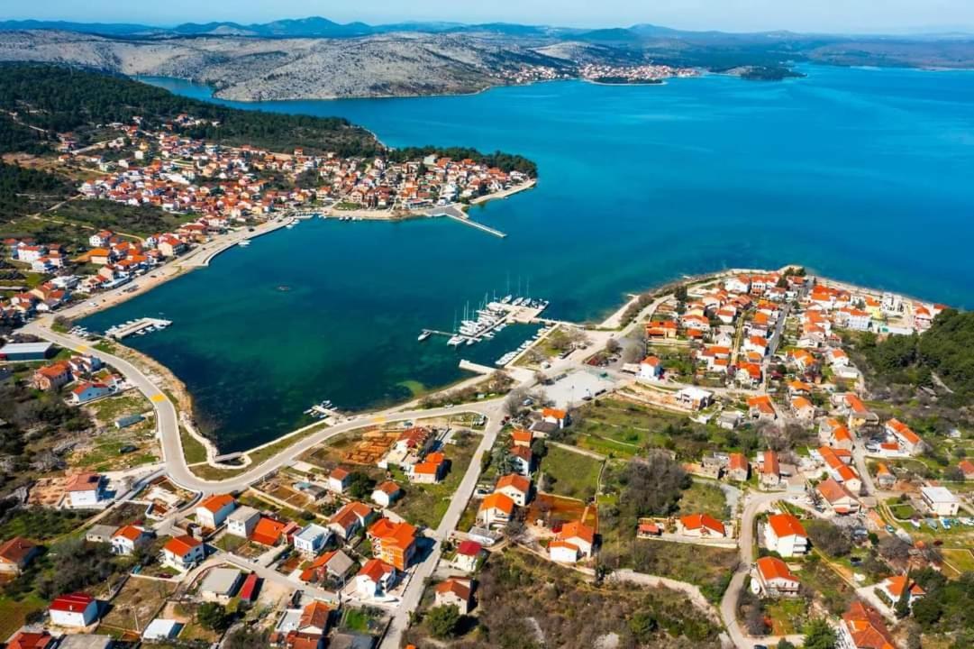 Arija Διαμέρισμα Bilice Εξωτερικό φωτογραφία